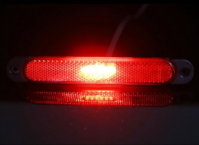 Фонарь габаритный Fristom LED