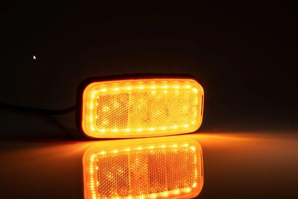 Фонарь габаритный FRISTOM LED 12-36В жёлтый со светоотражателем и проводом FT-075 Z LED