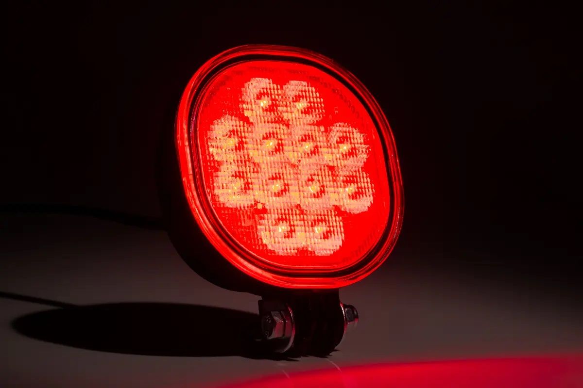 Фонарь FRISTOM LED противотуманный